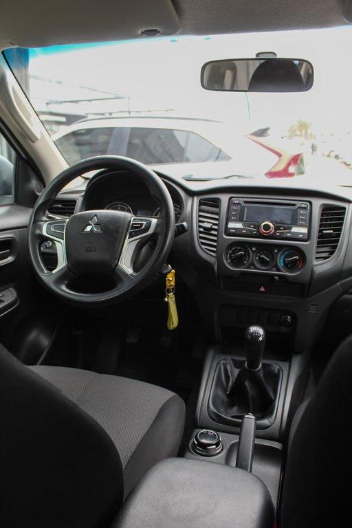 Mitsubishi L200 Katana — foto 3 de 9
